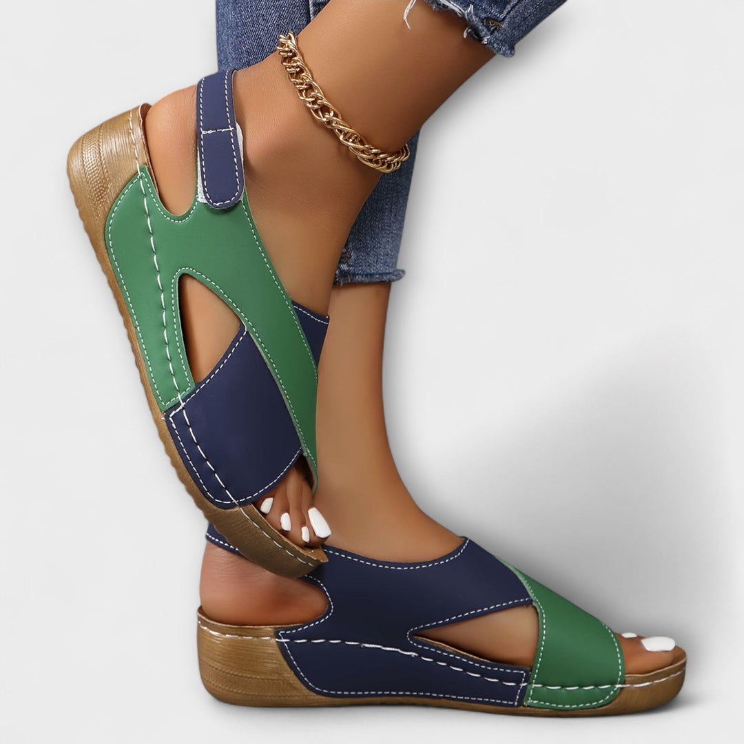 Ortopedske ženske sandale za pohodništvo