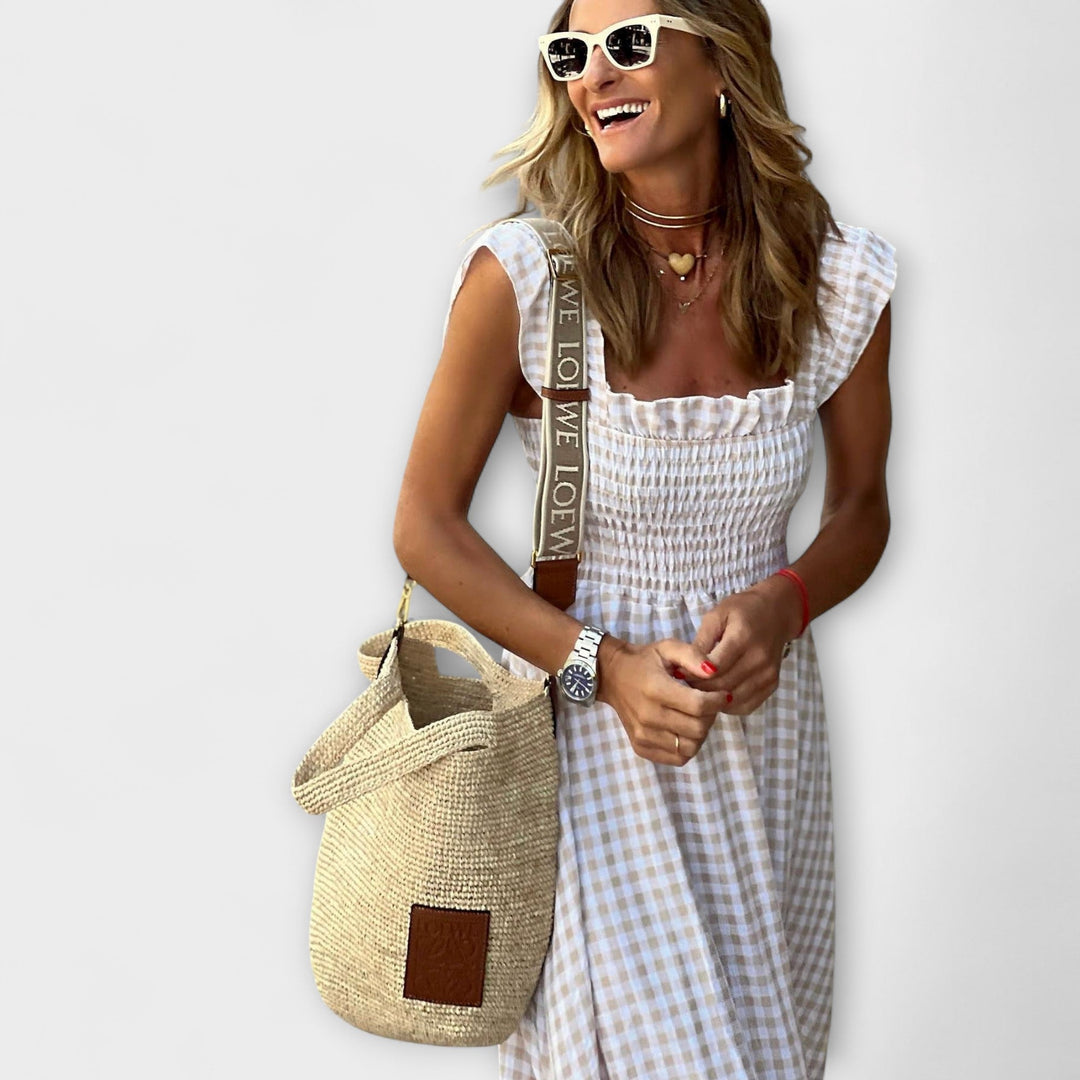 Kariran Maxi Oblek z Volanastimi Rokavi