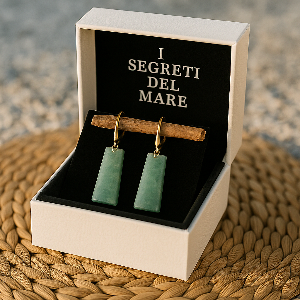 Eliora | Smaragdno zeleni aqua uhani