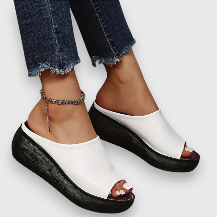 Amelie - Mehke sandale iz umetnega usnja