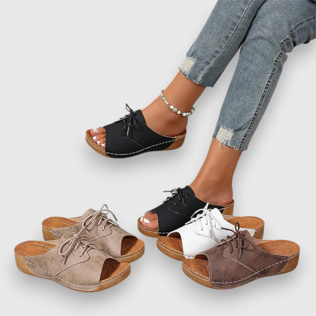 Saskia – Sandali v vintage slogu