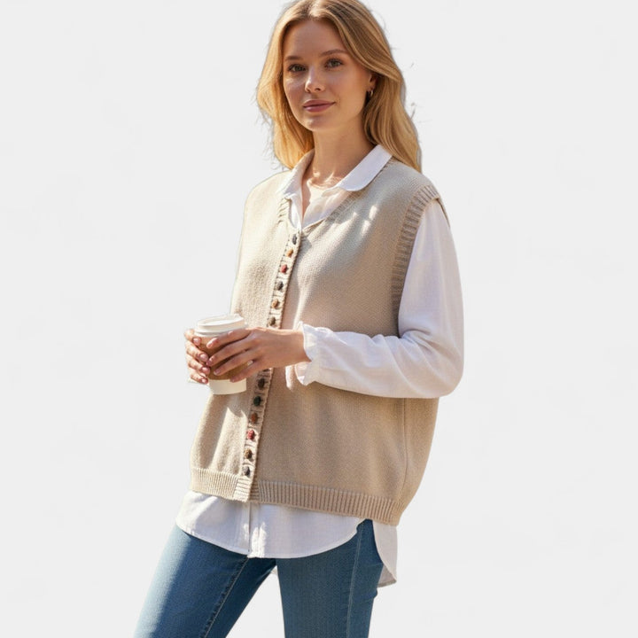 Karmen – Eleganten pleteni telovnik