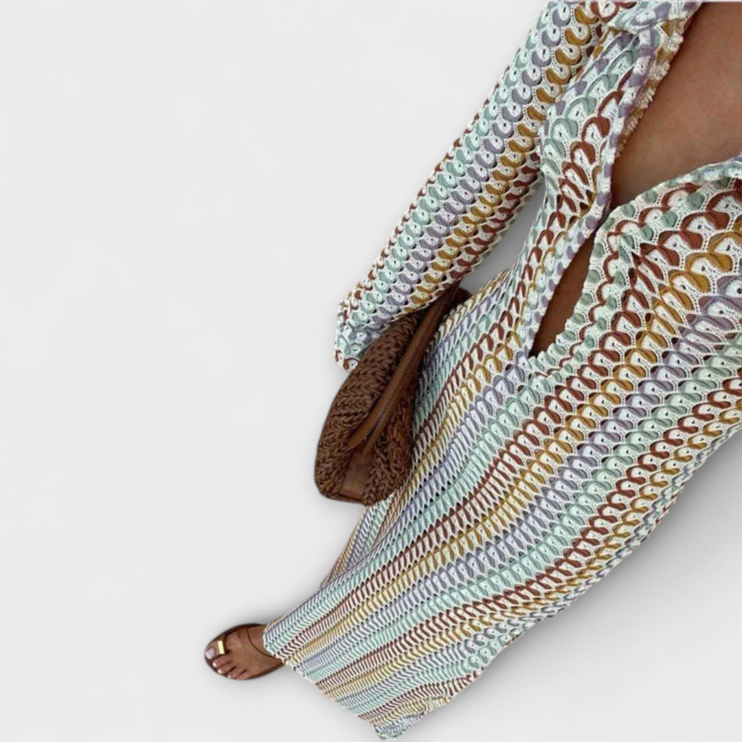 Elina – Maxi obleka z V-izrezom in počitniškim pridihom