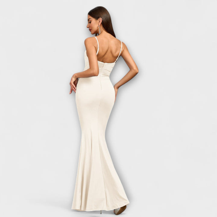 Callie - Elegantna Obleka s Volančki