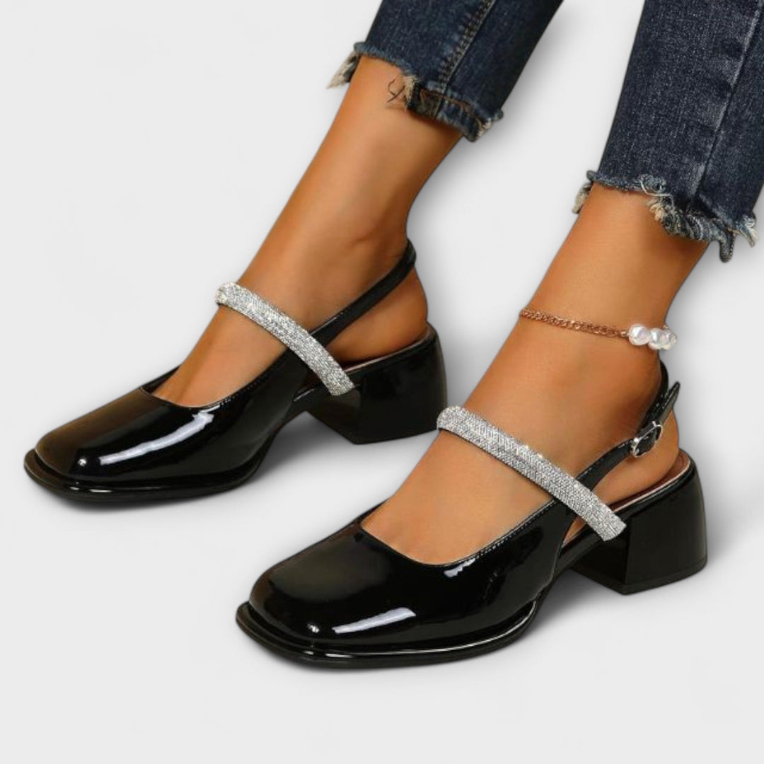 Celandra - Mary Janes s sijajnimi trakovi in blok peto