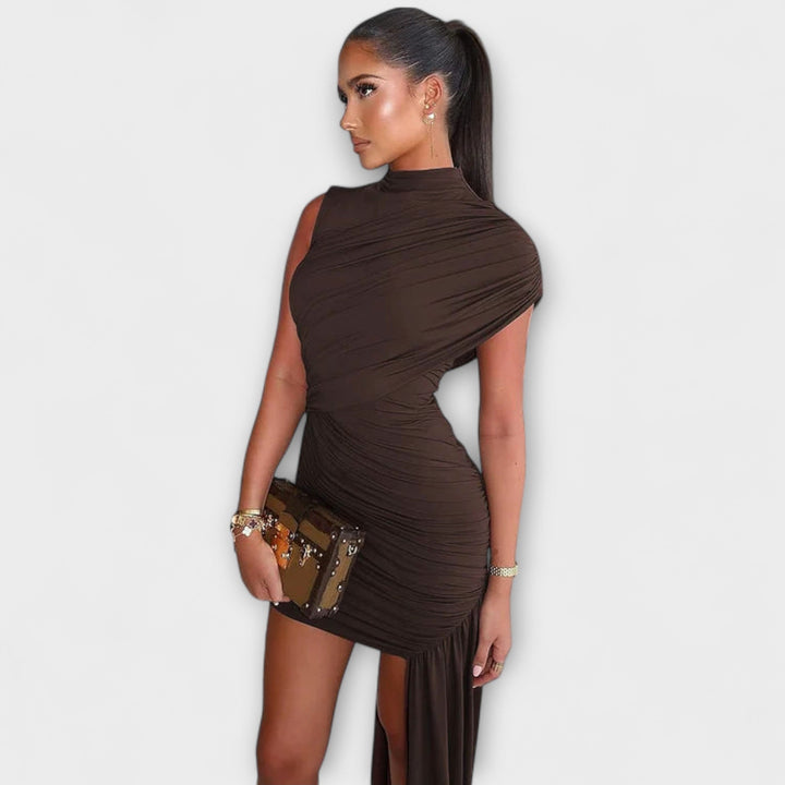 Lila - Stilske, ozke obleke s okroglim izrezom in naborki