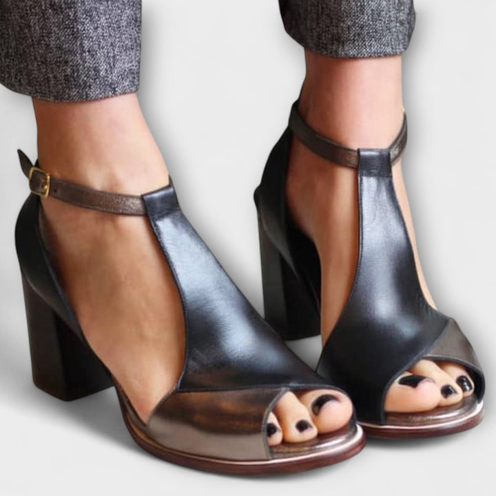 Karolína Sofisticirani Usnjeni Sandali Na Peti