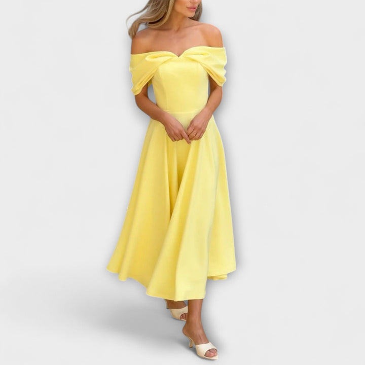 Romy - Chic off-the-shoulder maxi obleka s drapiranjem