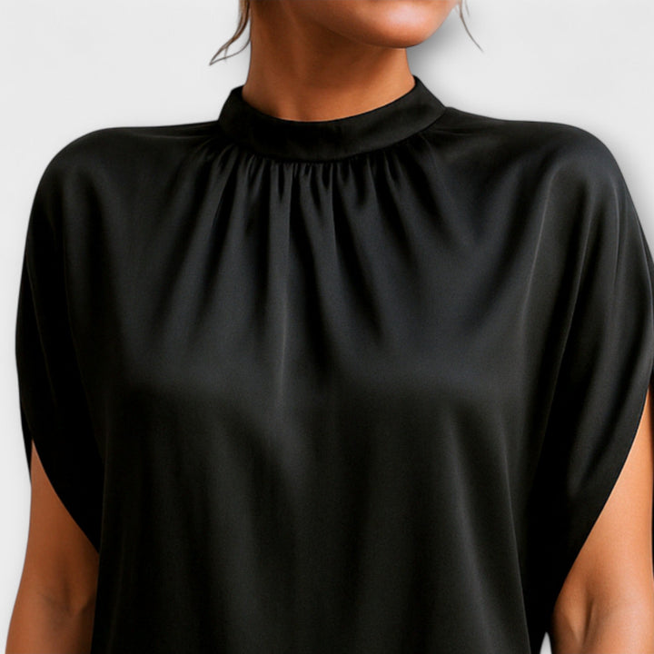 Trudy - Stilne, Prilegajoče Oblačilo