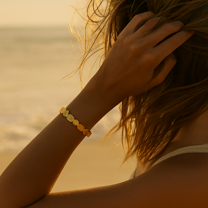 Ariel | Zlati peščeni odsevi