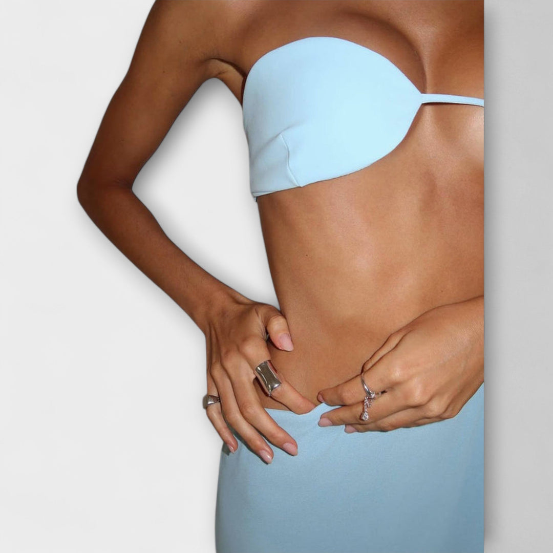 Isabella - Zapeljive večerne obleke brez hrbta