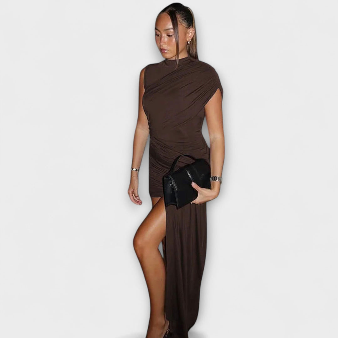 Lila - Stilske, ozke obleke s okroglim izrezom in naborki