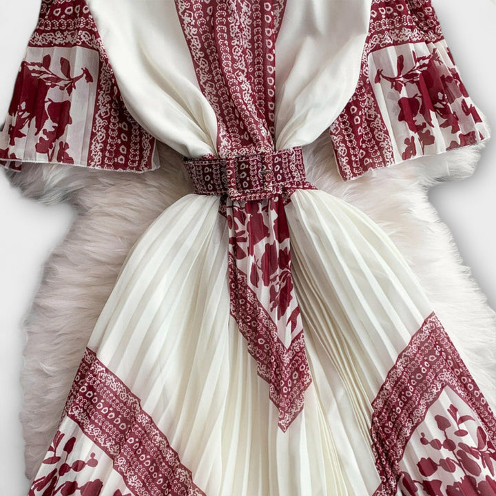 Delilah - Obleka, navdihnjena z vintage slogom