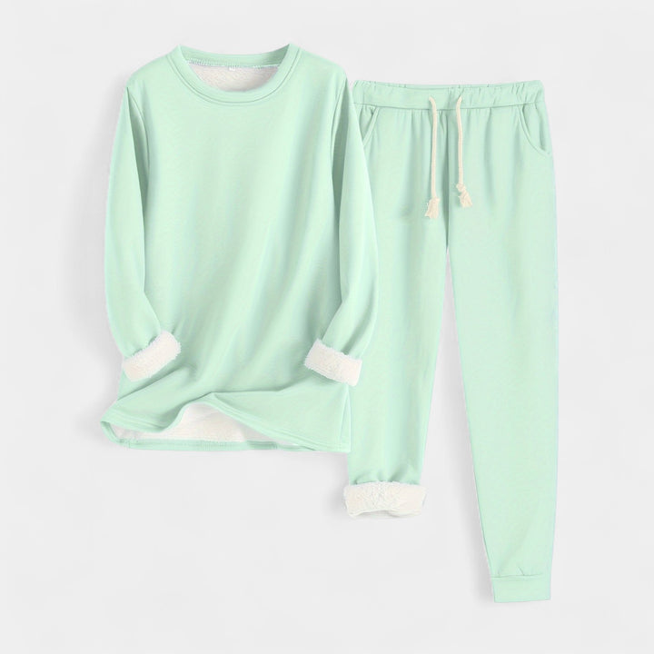 Tija – Udoben dvodelni komplet