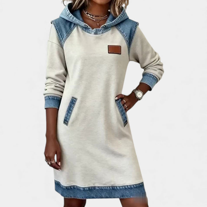 Adelina – Sproščena jesenska obleka z denim detajli