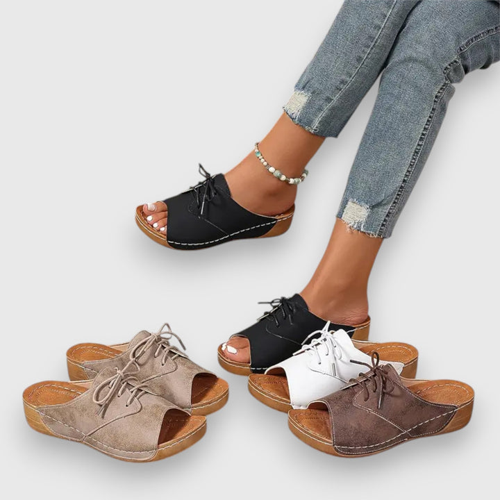 Saskia – Sandali v vintage slogu