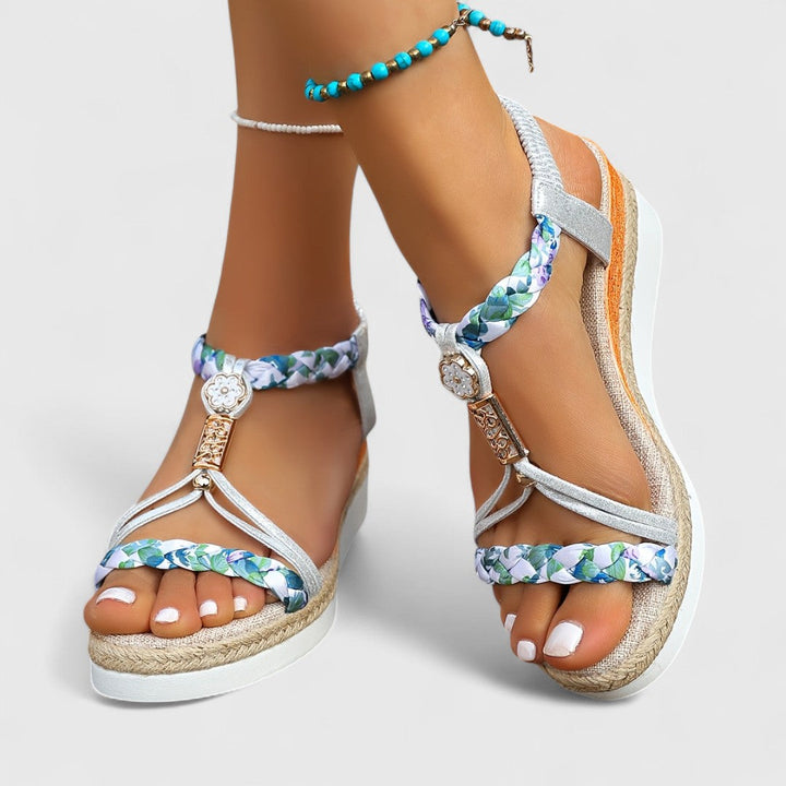 Lenka - Udobni sandali na peti