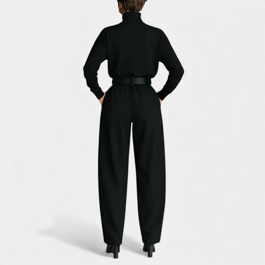 Maria – Komplet z rolko in ravnimi hlačami