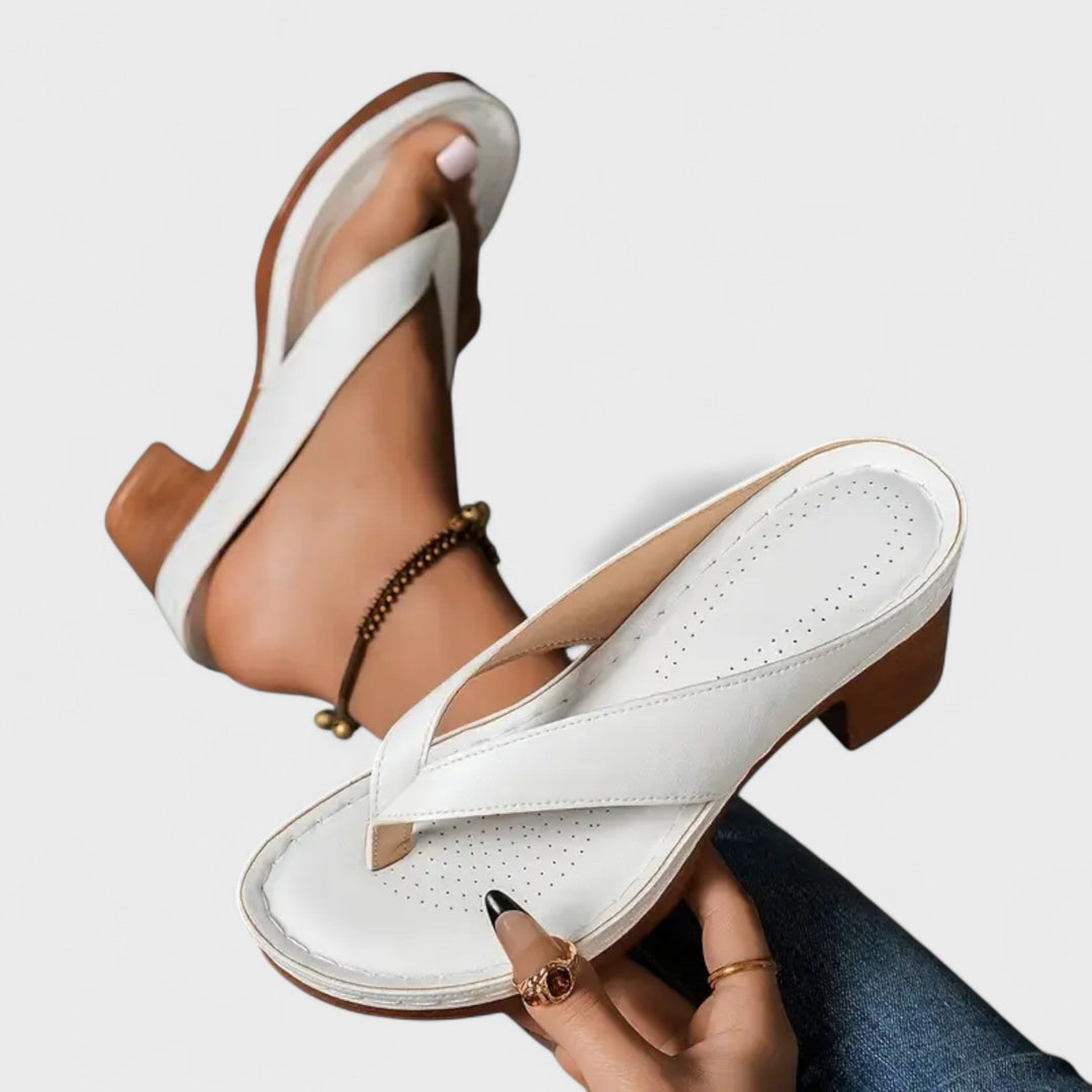 Petra - Ortopedski copati s peto