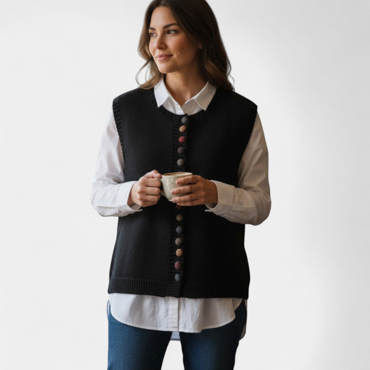 Karmen – Eleganten pleteni telovnik