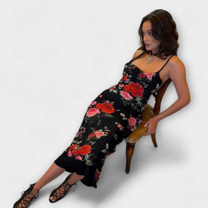 Kratka obleka bodycon z cvetličnim vzorcem in naramnicami