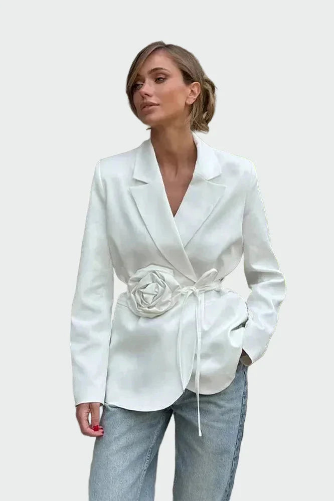 Nikola - Sako v popolnem kroju