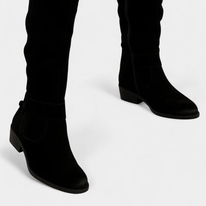 BelleVie – Elegantni semišasti škornji