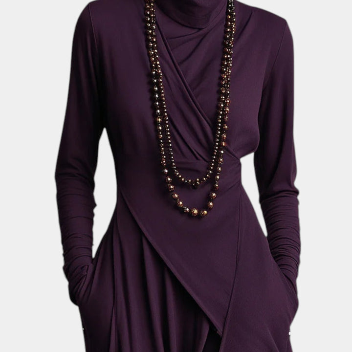 Julija – Asimetrična maxi obleka z drapiranimi detajli