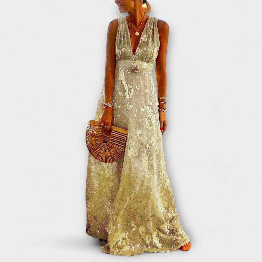 Oblačila s V-izrezom in detajli iz bleščic