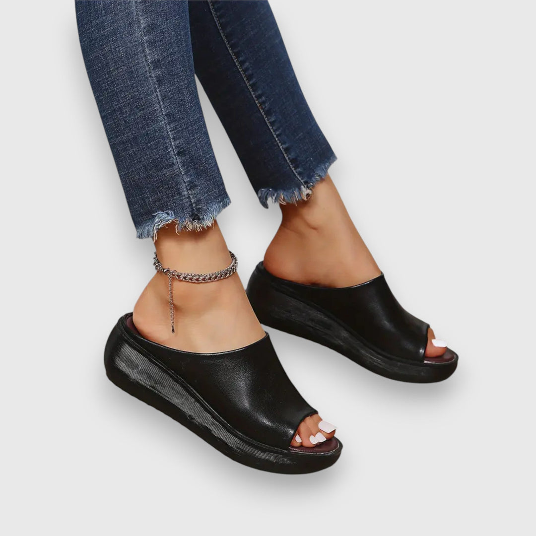 Amelie - Mehke sandale iz umetnega usnja