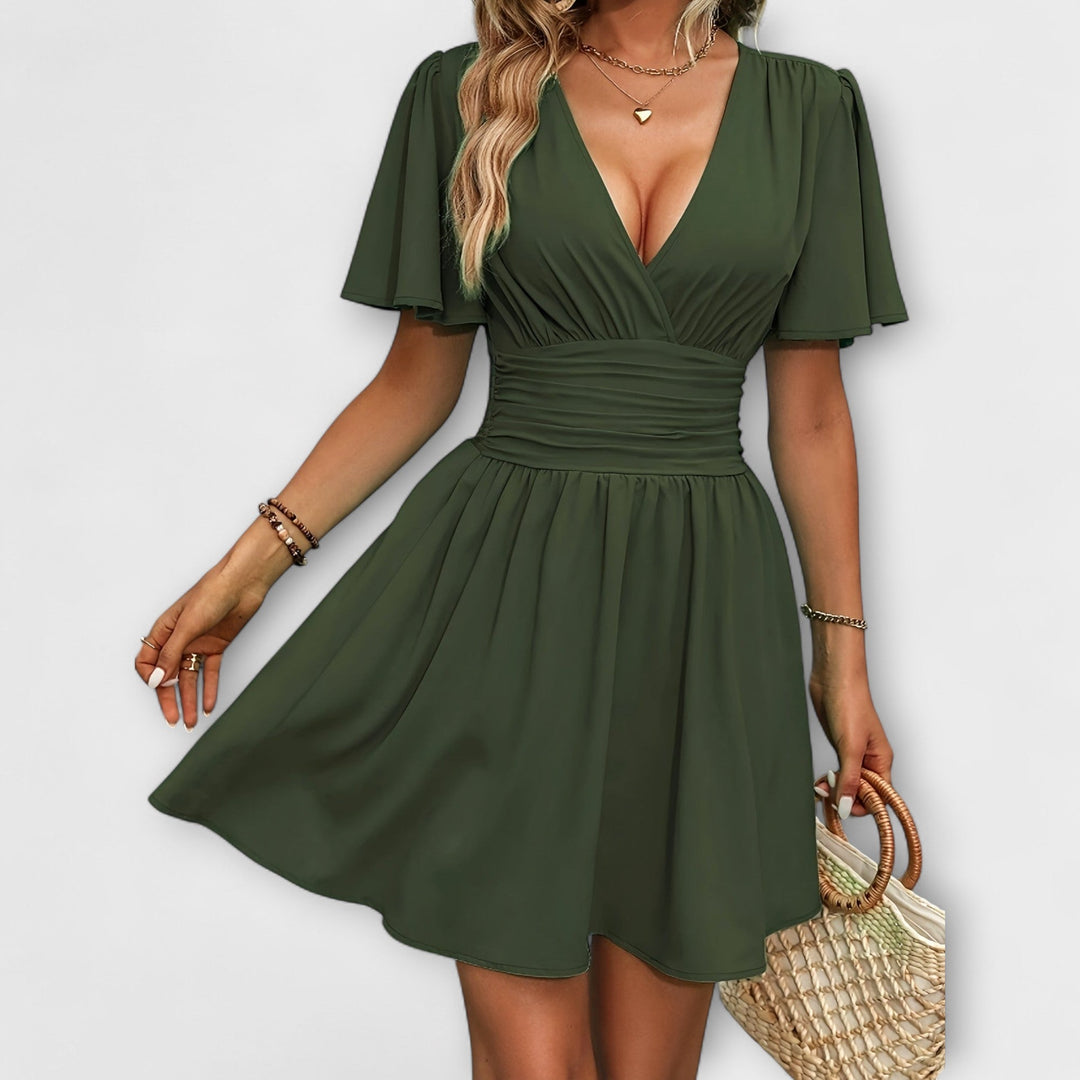 Winslet - Obleka z Nabrano Pasom in V-Izrezom